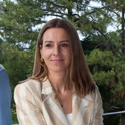 Portrait d'Agathe Gardino, Maxwell-Baynes | Christie's au Pyla